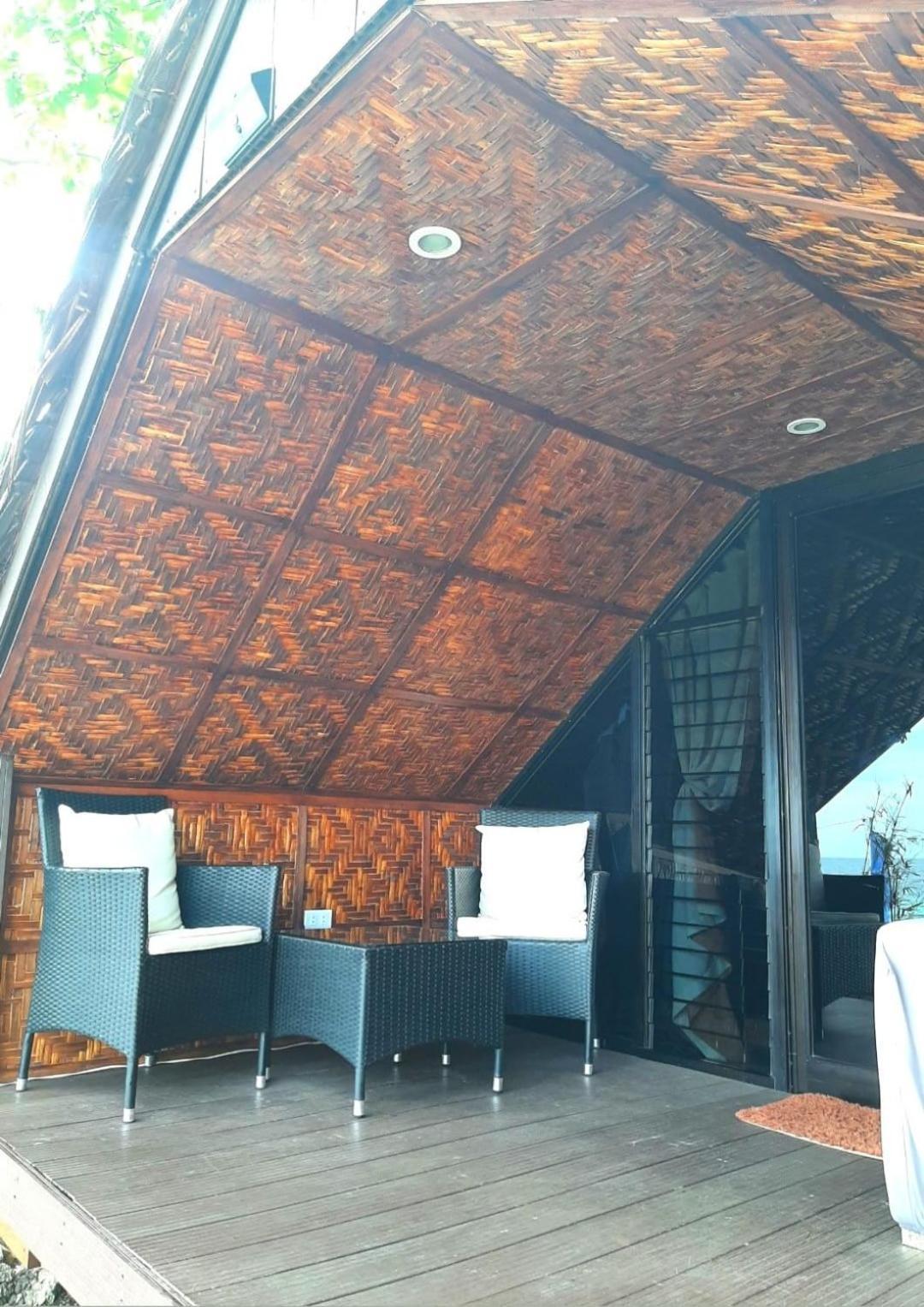 Jush Native And Glamping Hotel Dauis ภายนอก รูปภาพ