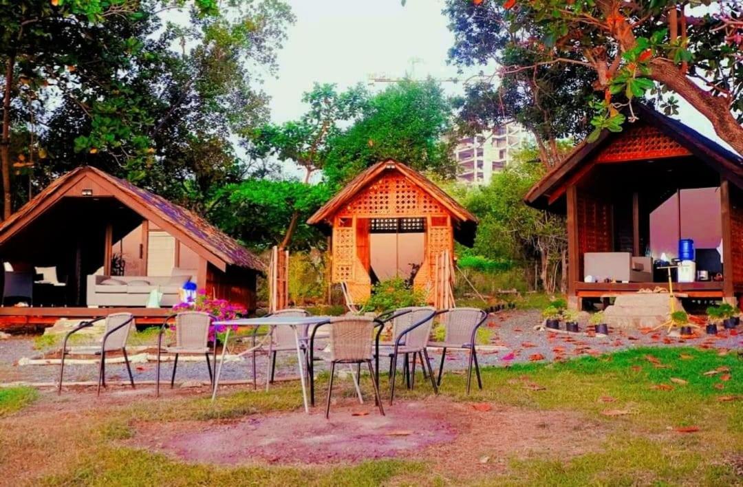 Jush Native And Glamping Hotel Dauis ภายนอก รูปภาพ