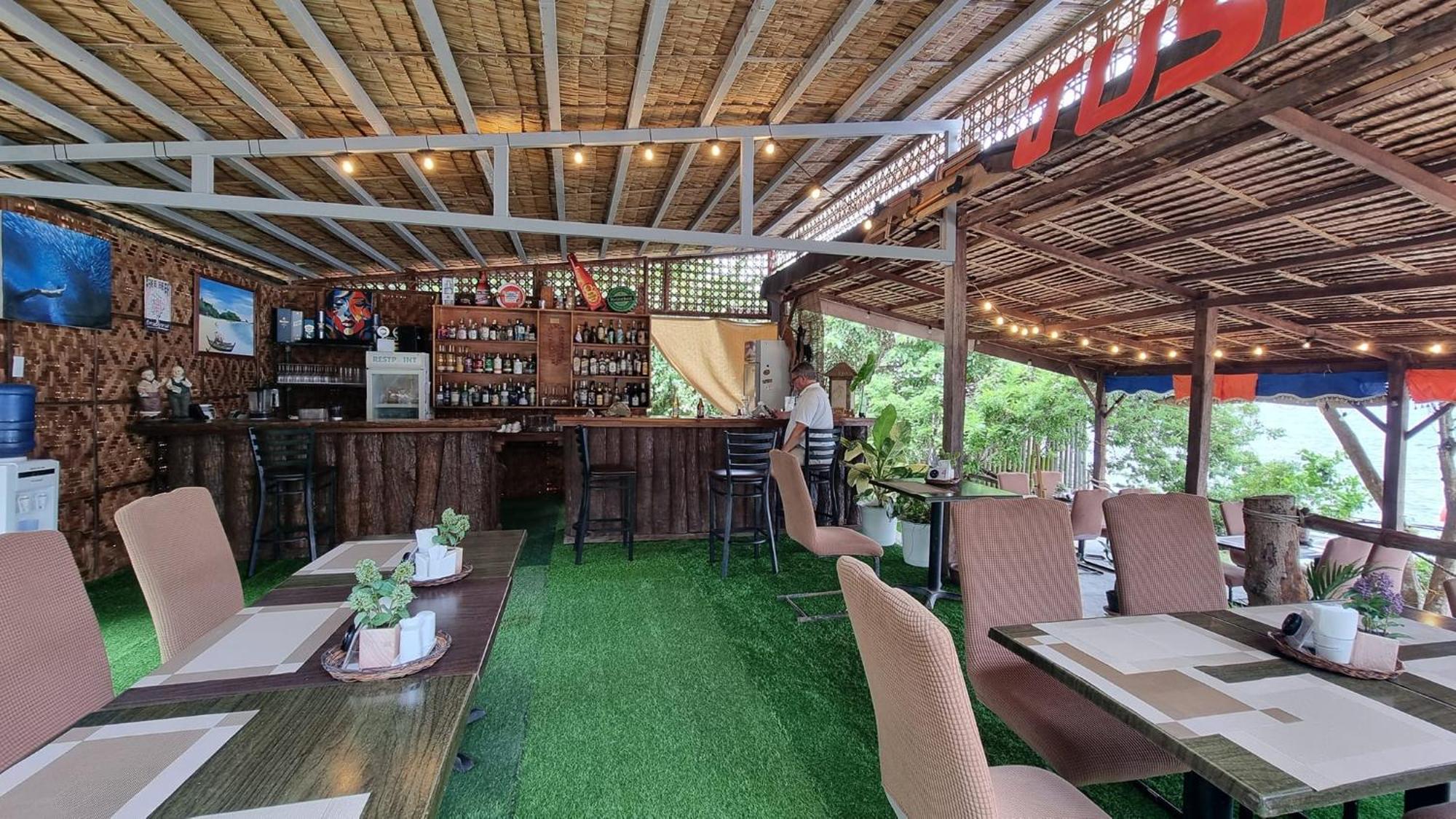 Jush Native And Glamping Hotel Dauis ภายนอก รูปภาพ