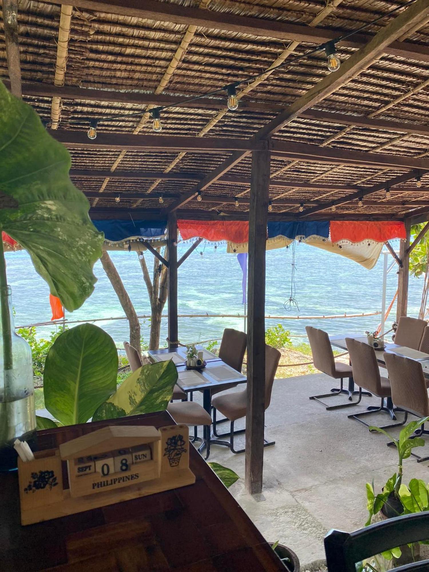 Jush Native And Glamping Hotel Dauis ภายนอก รูปภาพ